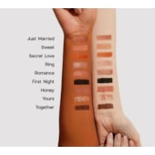 Paleta sombras compactas ESPECIAL DAY Oceane mattes cintilantes